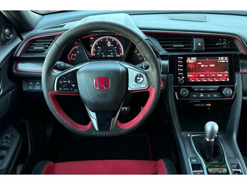 Used 2021 Honda Civic Type R Limited image 15