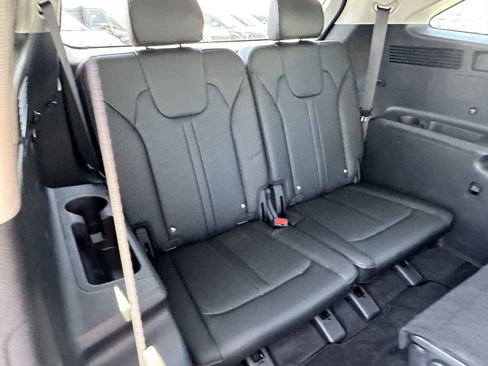 Certified 2026 Kia Sorento S w/ S Panoramic Sunroof Package FWD image 19