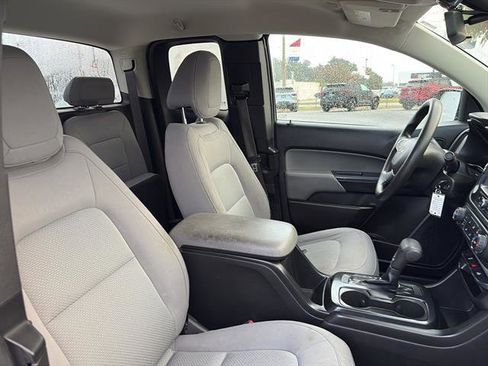 Used 2020 Chevrolet Colorado W/T w/ WT Convenience Package image 9