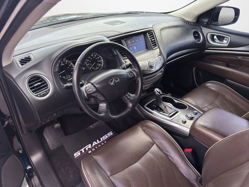 Used 2019 INFINITI QX60 Luxe w/ Essential Package image 12