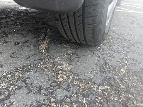 Used 2012 Ford Transit Connect XL image 9