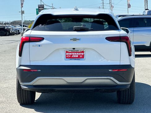 New 2025 Chevrolet Blazer EV LT image 5