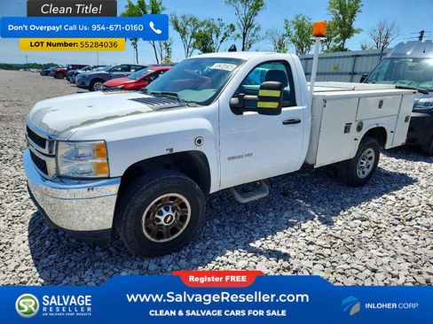 Used 2013 Chevrolet Silverado 3500 W/T AWD/4WD image 1