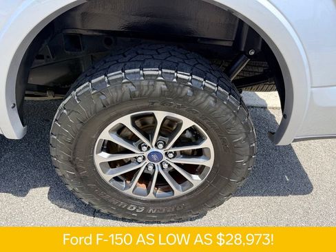 Used 2018 Ford F150 XLT w/ Equipment Group 302A Luxury AWD/4WD image 33
