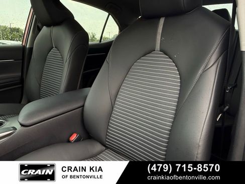 Used 2023 Toyota Camry SE w/ Convenience Package FWD image 23