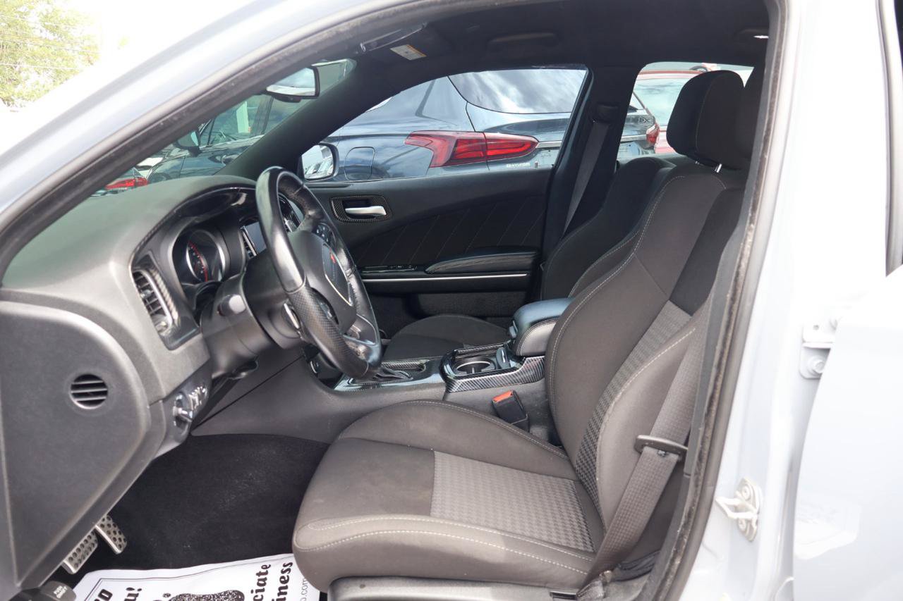 Used 2020 Dodge Charger R/T w/ Navigation & Travel Group RWD image 11