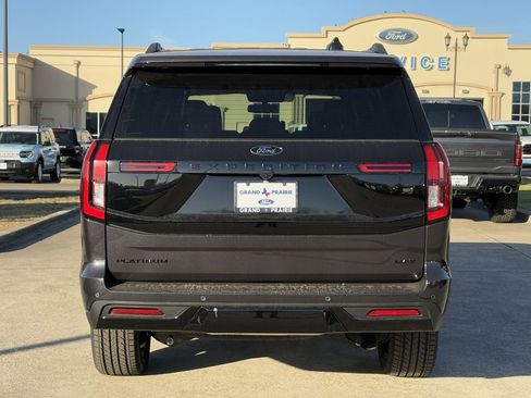 New 2025 Ford Expedition Max Platinum w/ Stealth Appearance Package image 30