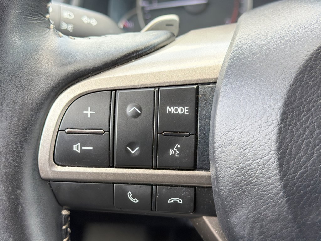 Used 2020 Lexus RX 350L Premium w/ Premium Package AWD/4WD image 26