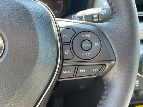 Used 2025 Toyota RAV4 Limited w/ Advanced Technology Package AWD/4WD image 32