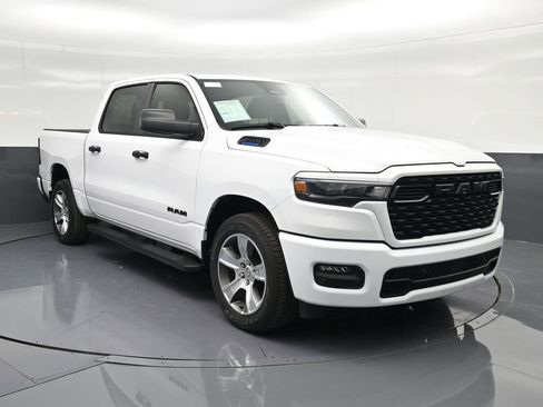 Used 2025 RAM 1500 Tradesman RWD image 5