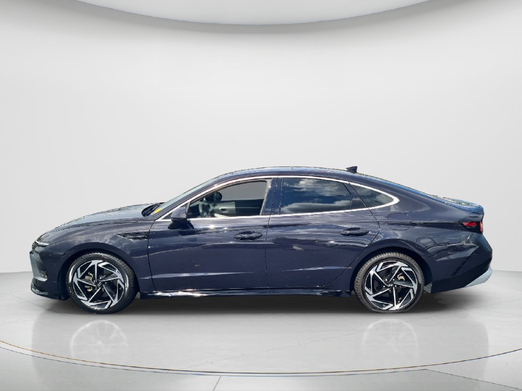 Certified 2024 Hyundai Sonata SEL w/ Convenience Package FWD image 7