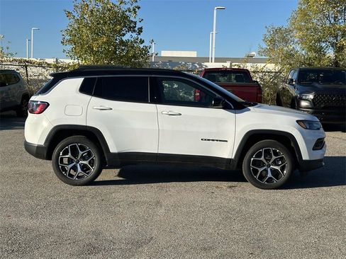 New 2026 Jeep Compass Limited image 2