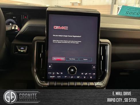 New 2026 GMC Yukon XL Denali w/ Advanced Technology Package AWD/4WD image 18