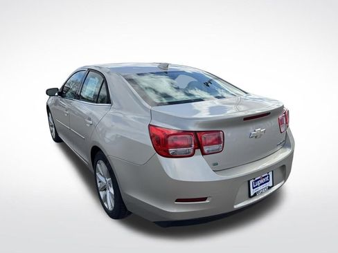Used 2015 Chevrolet Malibu LT image 7