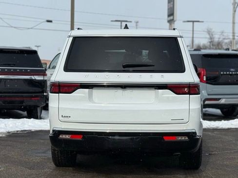 Used 2024 Jeep Wagoneer L Series II w/ Flexible Seating Group image 42