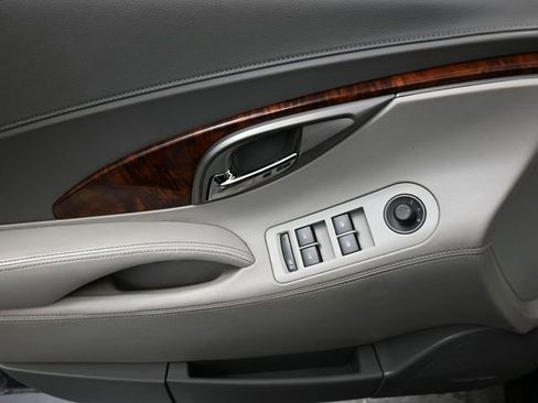 Used 2013 Buick LaCrosse Premium w/ Driver Confidence Package FWD image 13