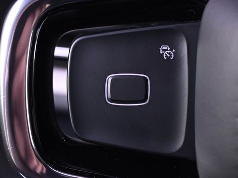 New 2025 Lincoln Navigator Reserve w/ Jet Appearance Package image 32