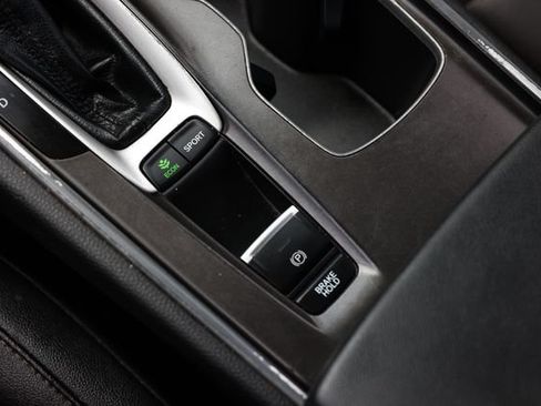 Used 2019 Honda Accord Sport image 39