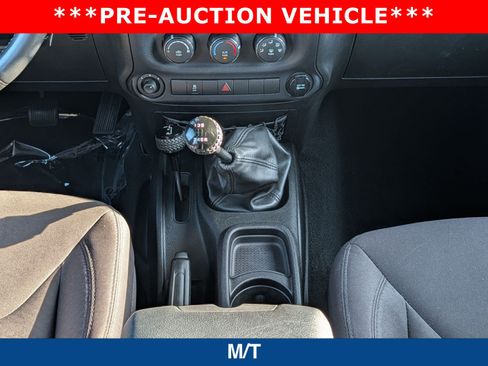 Used 2013 Jeep Wrangler Unlimited Sport AWD/4WD image 20