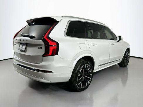 New 2026 Volvo XC90 B5 Plus w/ Protection Package Premier image 6