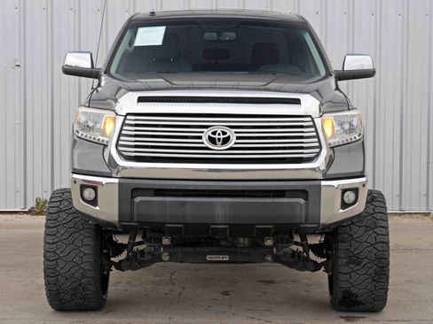 Used 2016 Toyota Tundra Limited w/ Limited Premium Package image 40