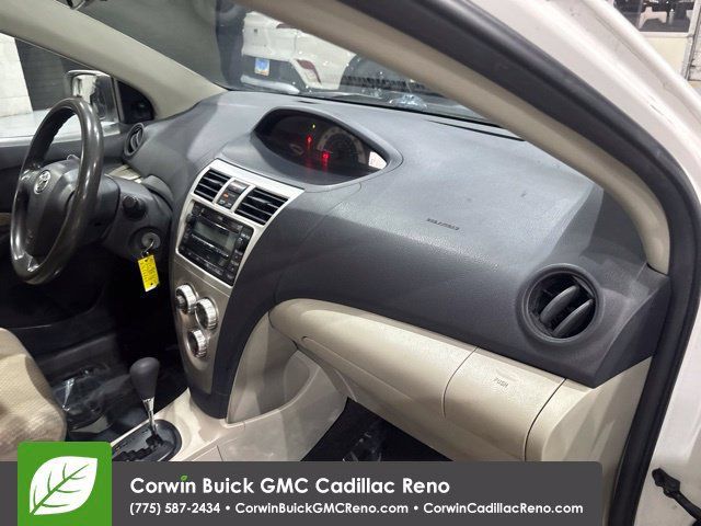 Used 2007 Toyota Yaris Sedan w/ Convenience Pkg FWD image 33