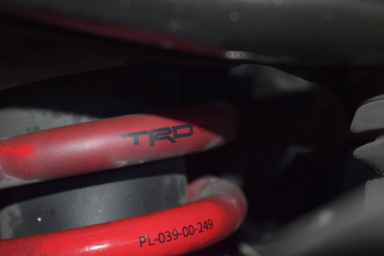 Used 2017 Toyota Tacoma TRD Pro AWD/4WD image 40