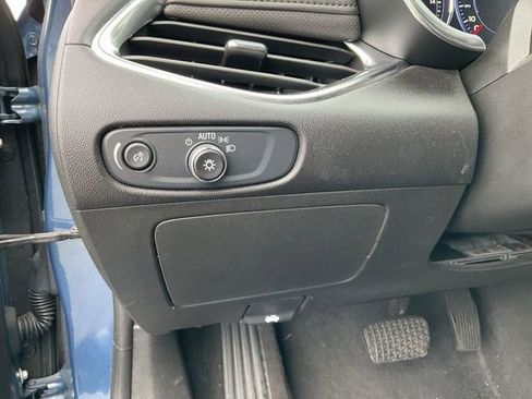 Used 2024 Chevrolet Malibu LT image 17