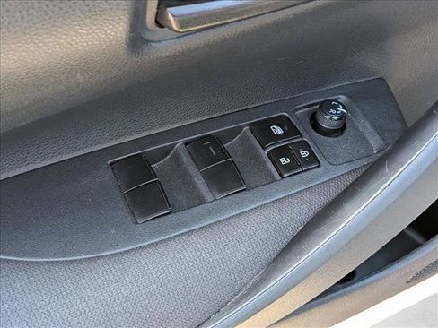 Used 2023 Toyota Corolla LE FWD image 11