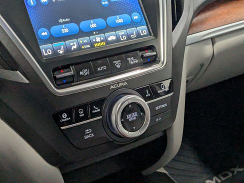Used 2018 Acura MDX SH-AWD w/ Advance Package image 18