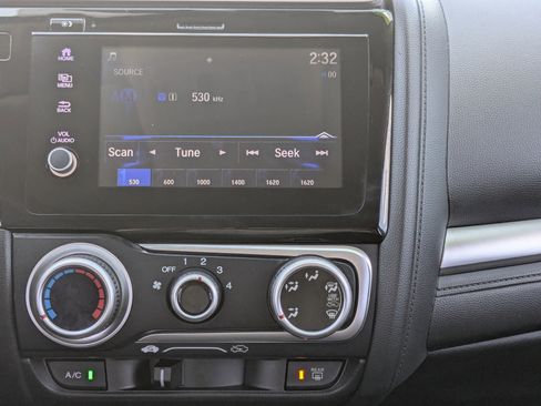 Used 2020 Honda Fit EX image 18