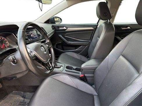 Used 2019 Volkswagen Jetta SE FWD image 10