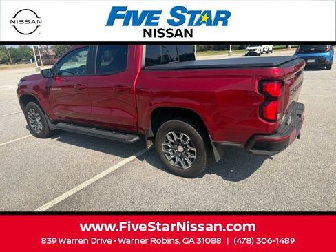 Used 2024 Chevrolet Colorado LT w/ LT Convenience Package III RWD image 23