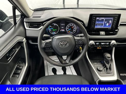 Used 2022 Toyota RAV4 LE AWD/4WD image 22