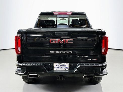 Used 2021 GMC Sierra 1500 AT4 w/ AT4 Value Package image 6