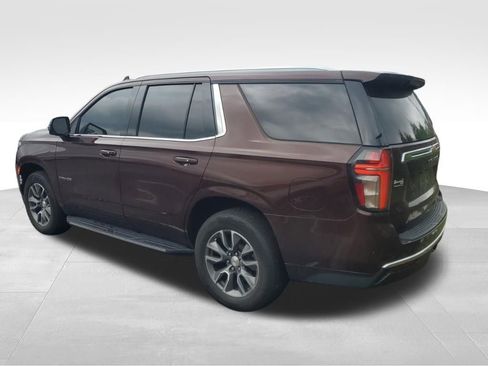 Used 2022 Chevrolet Tahoe LT w/ LT Signature Plus Package AWD/4WD image 3