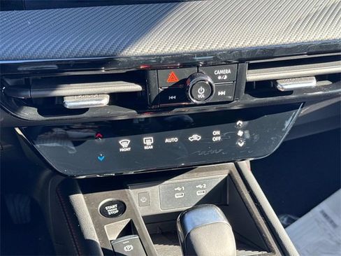 New 2026 Nissan Kicks SR image 28