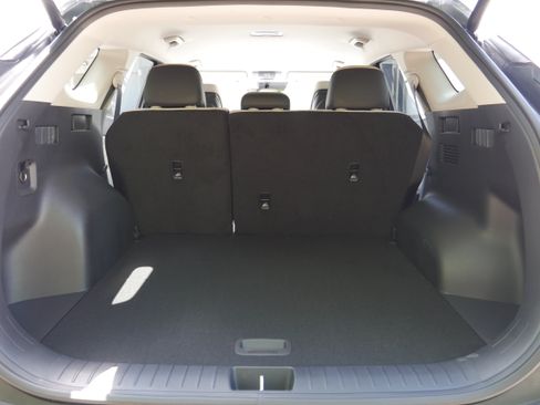 Certified 2026 Kia Sportage EX AWD/4WD image 6