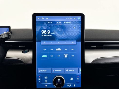 Used 2021 Ford Mustang Mach-E Select RWD image 21