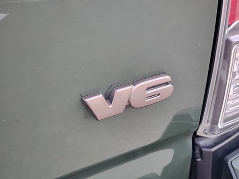 Used 2022 Toyota Tacoma TRD Sport image 14