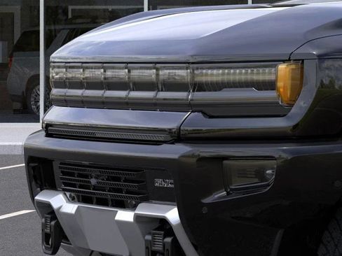 Used 2024 GMC Hummer EV 2X w/ Extreme Off-Road Package AWD/4WD image 12