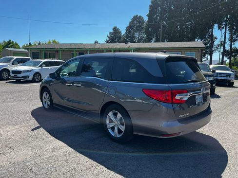 Used 2019 Honda Odyssey EX-L image 5