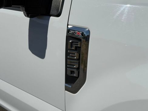 Used 2019 Ford F350 XL w/ STX Appearance Package AWD/4WD image 16
