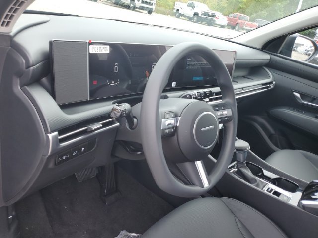 New 2026 Hyundai Tucson SEL Plus FWD image 18