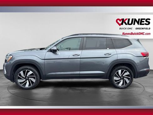 Used 2025 Volkswagen Atlas SE FWD image 10