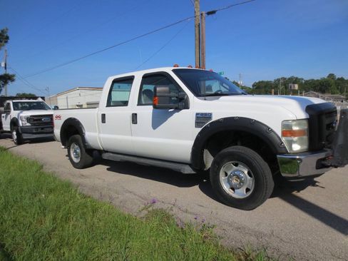 Used 2008 Ford F250 XL AWD/4WD image 2