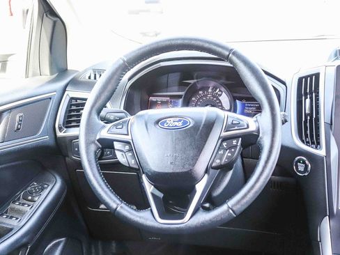 Used 2022 Ford Edge SEL w/ Convenience Package AWD/4WD image 18