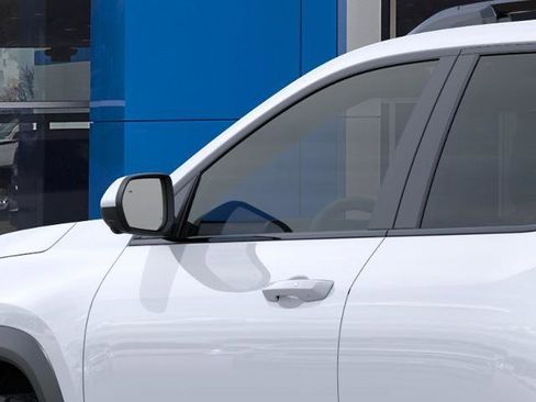 New 2026 Chevrolet Equinox ACTIV FWD image 37