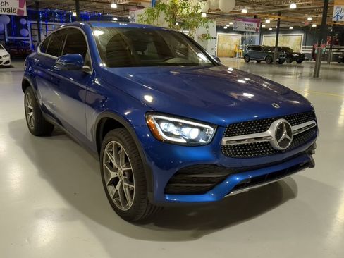 Certified 2023 Mercedes-Benz GLC 300 4MATIC Coupe image 5