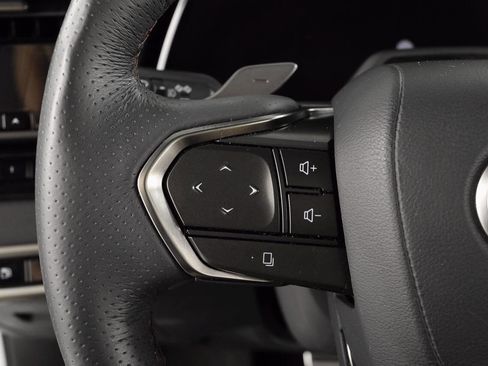 Used 2023 Lexus RX 500h F Sport image 34